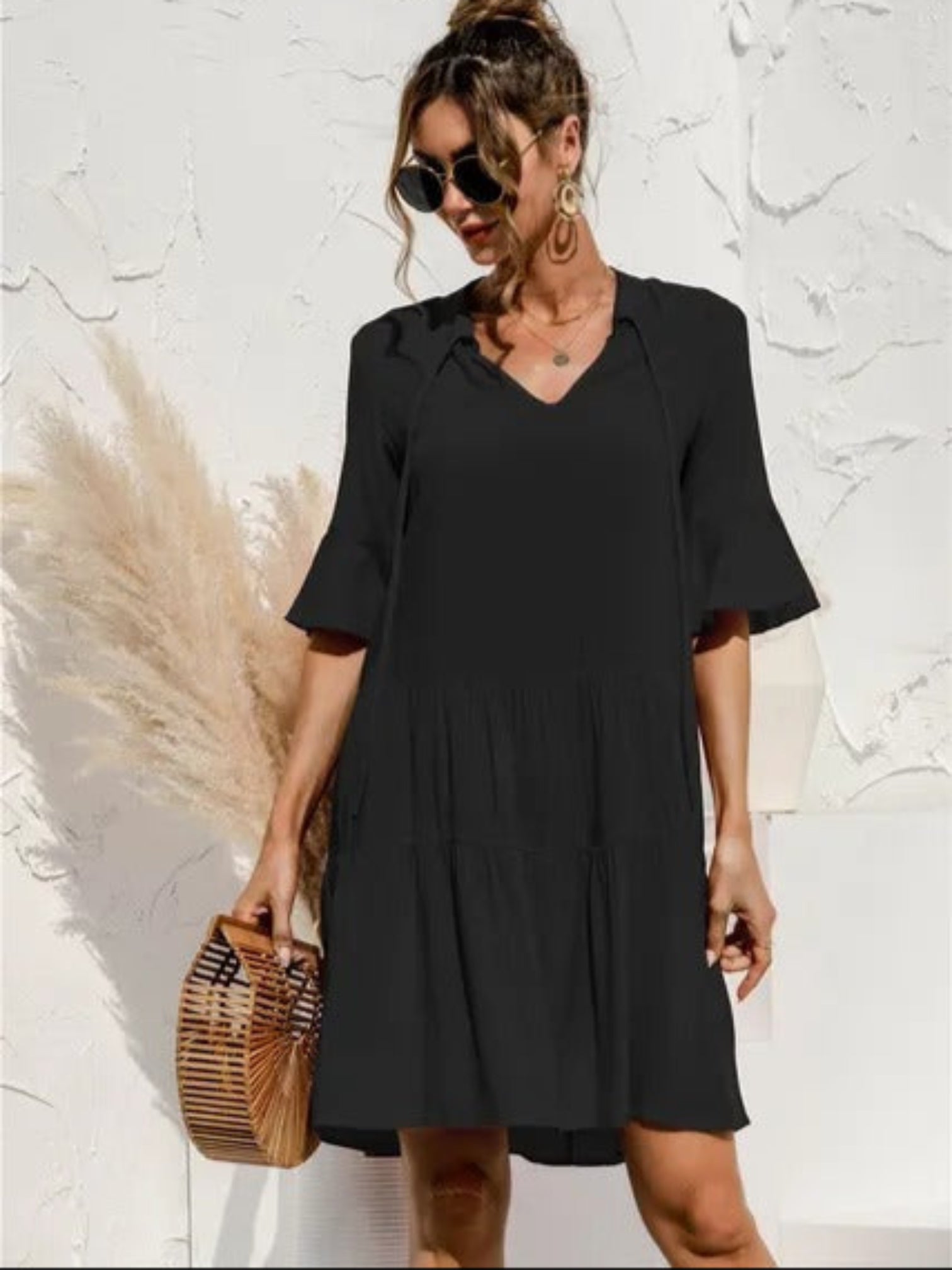 2022-Summer-Floral-Women-Dress-Stitching-Mini-Casual-Short-Sleeve-V-neck-Flared-Sleeves-Female-Holiday.jpg_640x640.jpg__2_2f928281-1dfa-454f-9fbc-7a079c9e6190.jpg