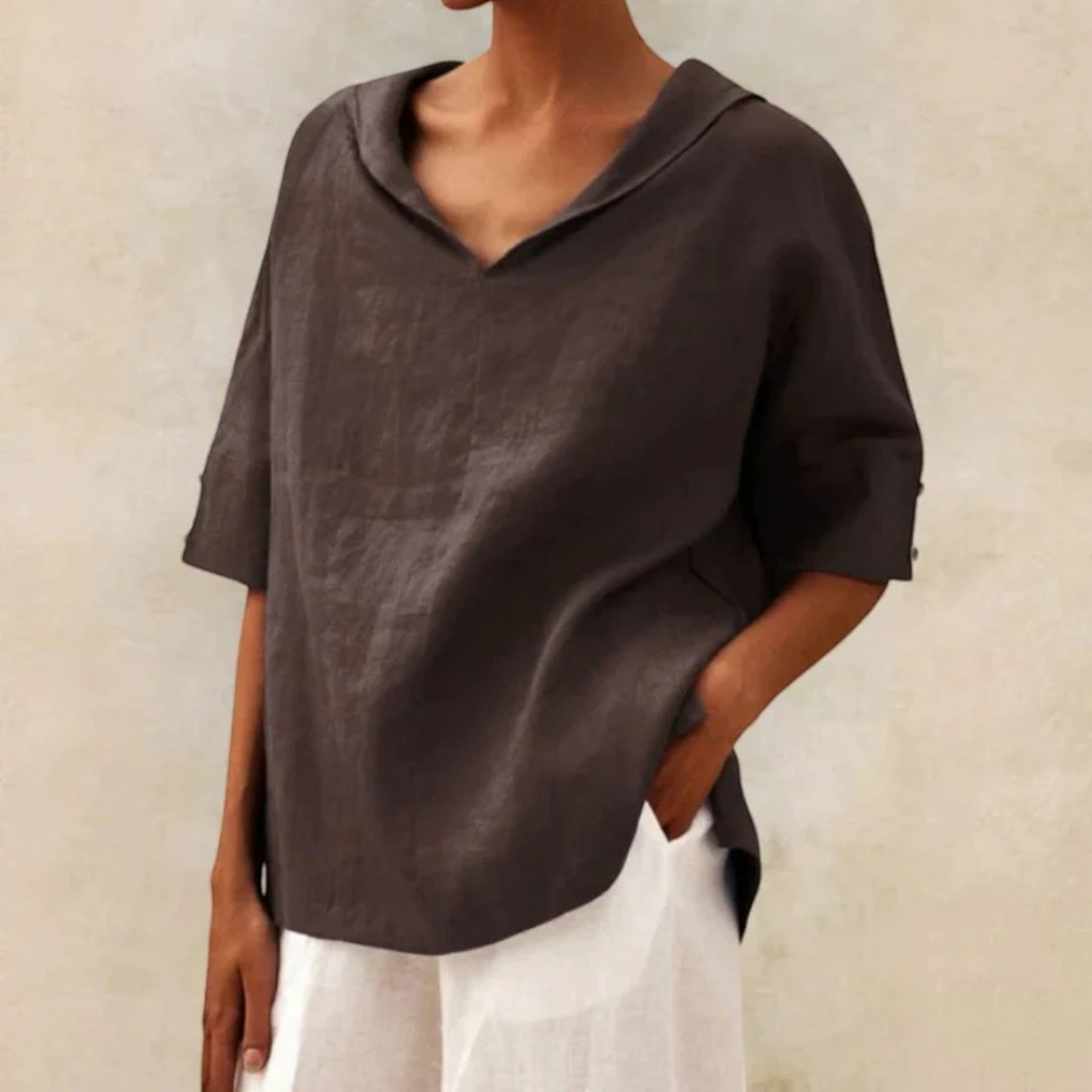 Lorena | Blouse Met V-hals | Lichtgewicht