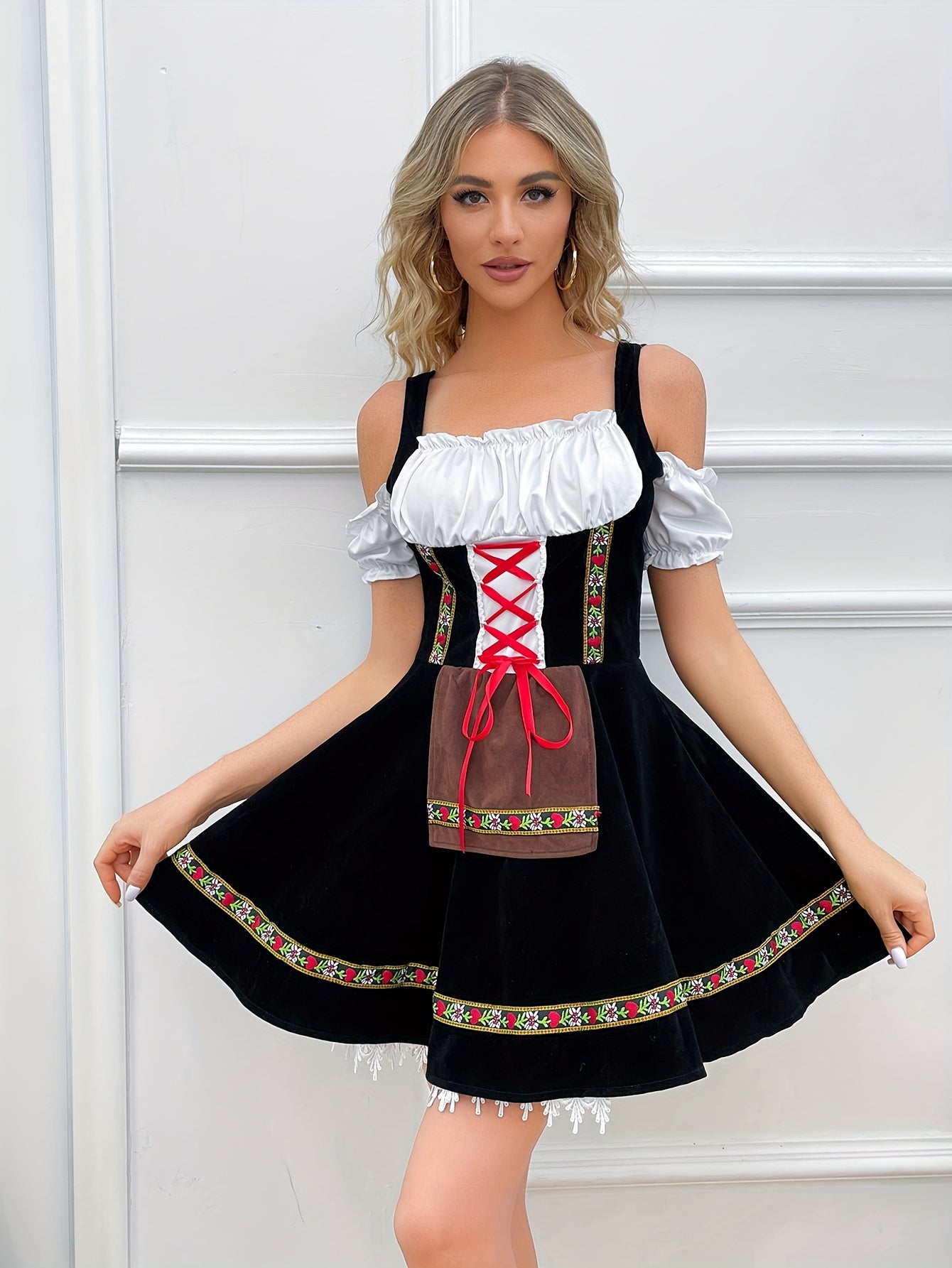 Zwarte Oktoberfest Dirndljurk | Off-shoulder