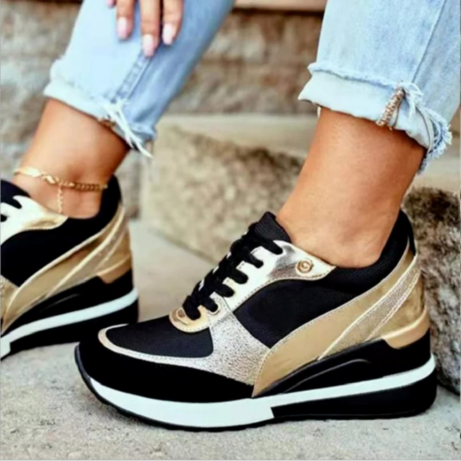 Ademende-comfortabele-damesschoenen-met-ronde-teen_1800x1800_62ed8a7d-6f27-4cdf-97ee-d69f4791fd8f.png