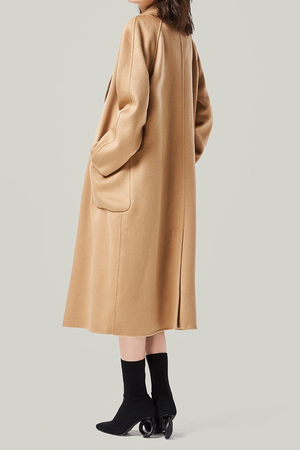 Zwarte Wollen Trenchcoat Jas Met Reverskraag En Zakken - Zoe