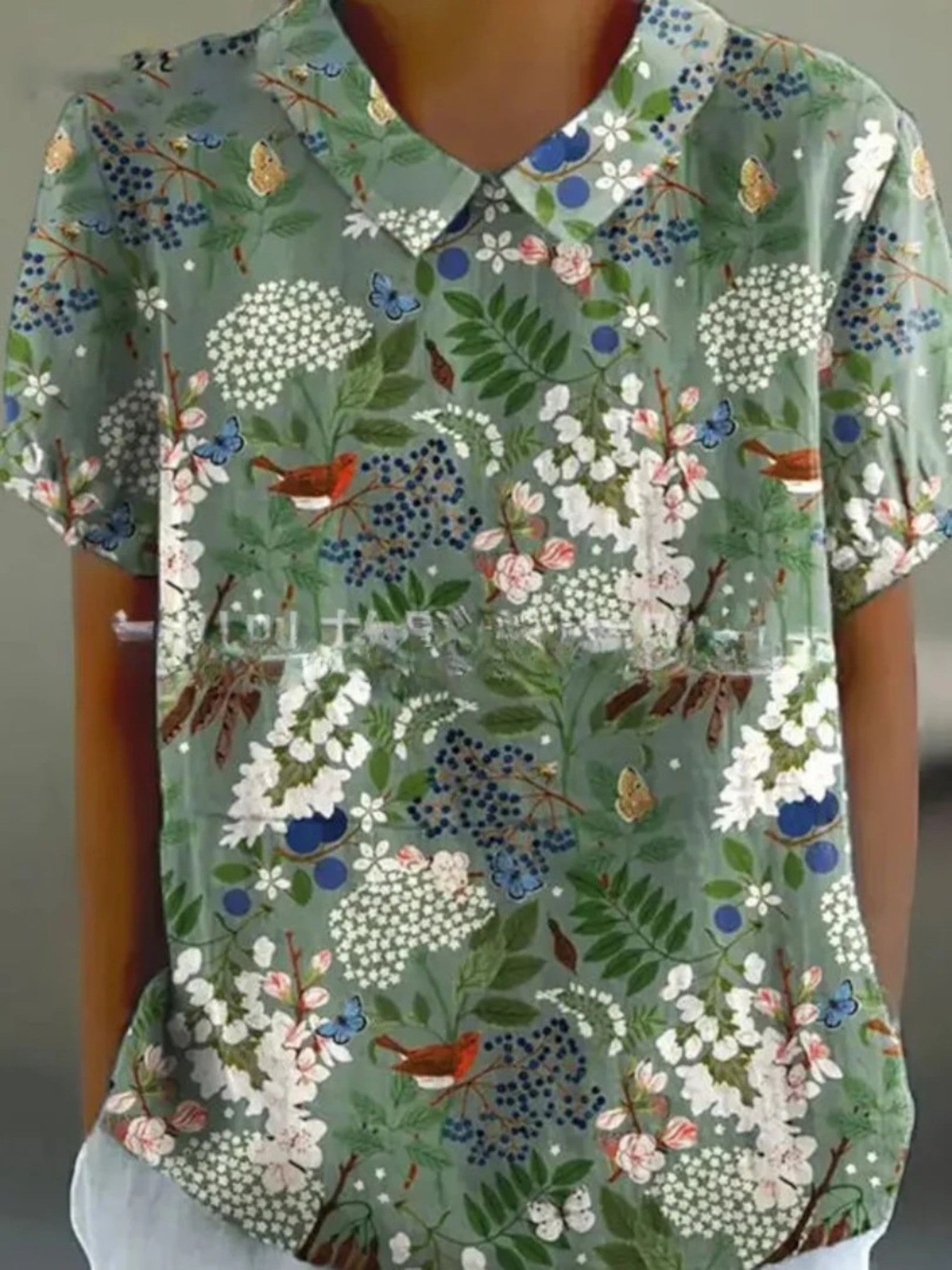 Ayla | Casual Blouse Met Bloemenborduursel | Korte Mouwen