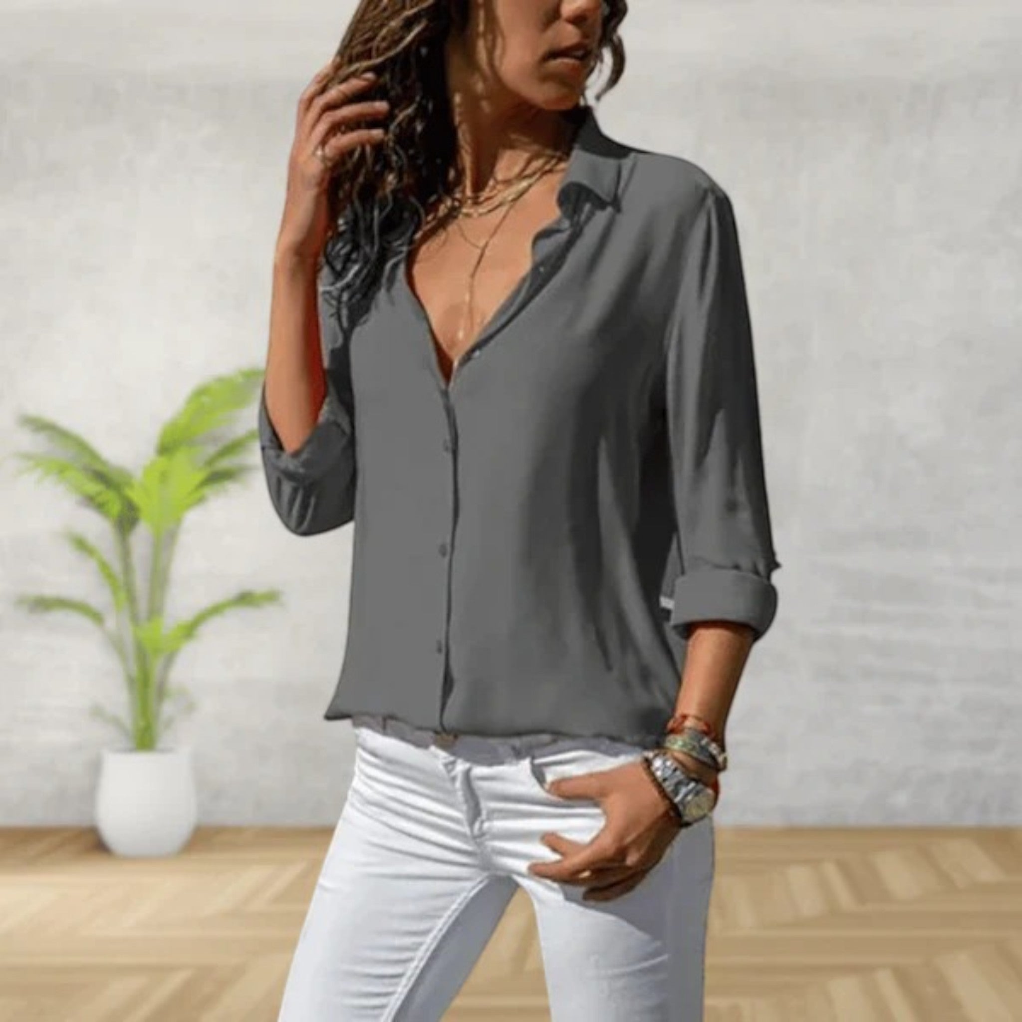 Angela | Casual V-hals Shirt Met Lange Mouwen
