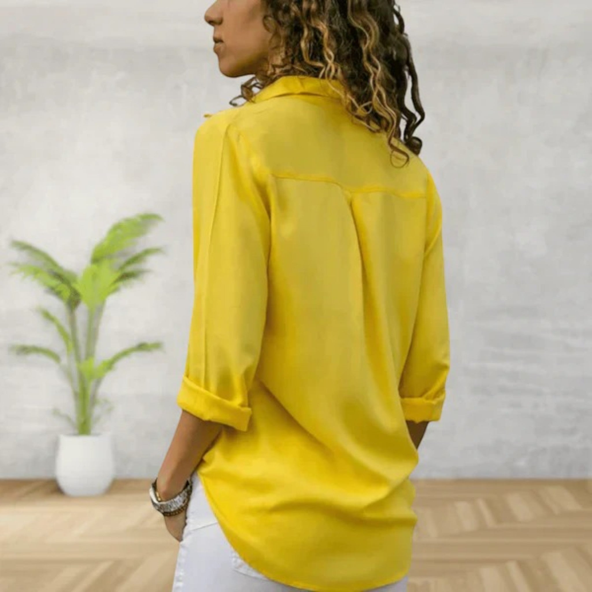 Angela | Casual V-hals Shirt Met Lange Mouwen