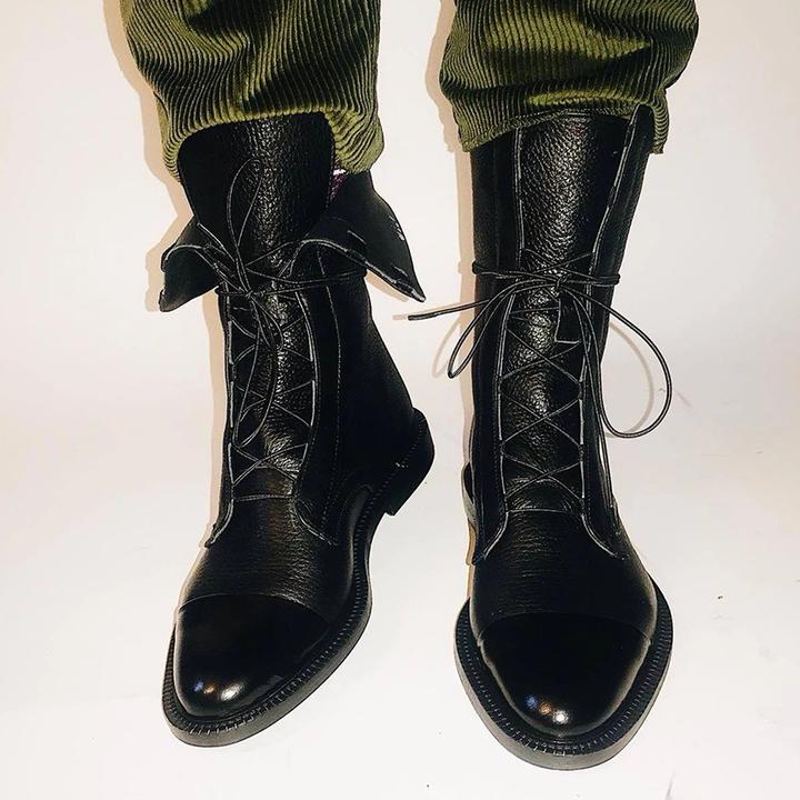 Enkellaarsjes Met Platte Onderkant | Veterschoenen