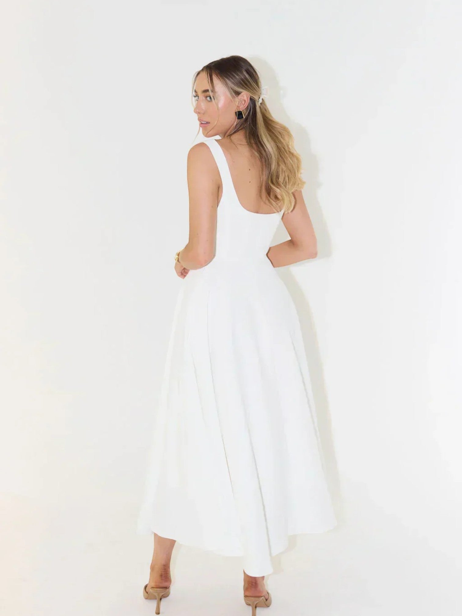 Mouwloze Jurk Met Vierkante Hals | Midi