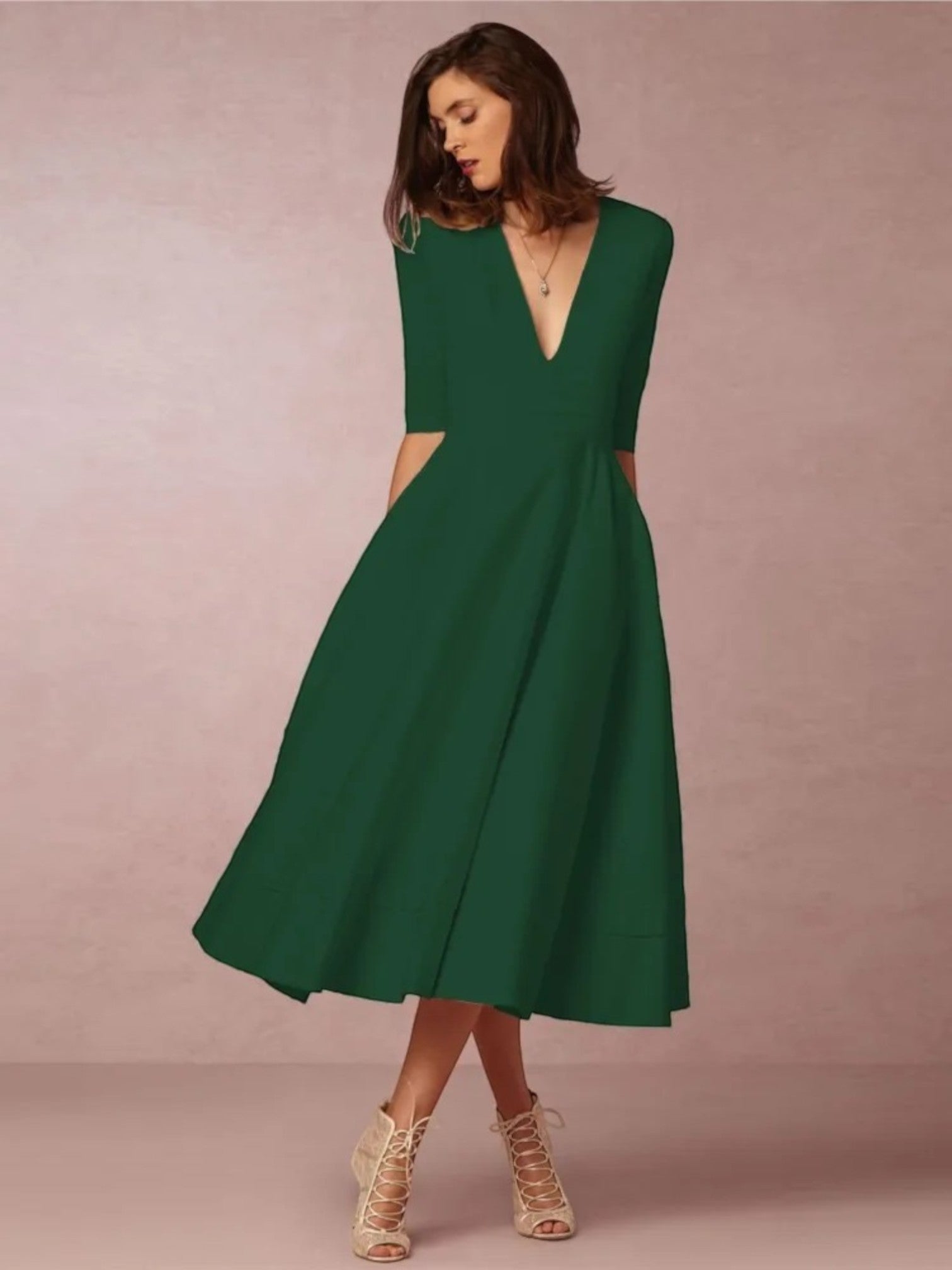 Manon | V-hals Jurk | Midi
