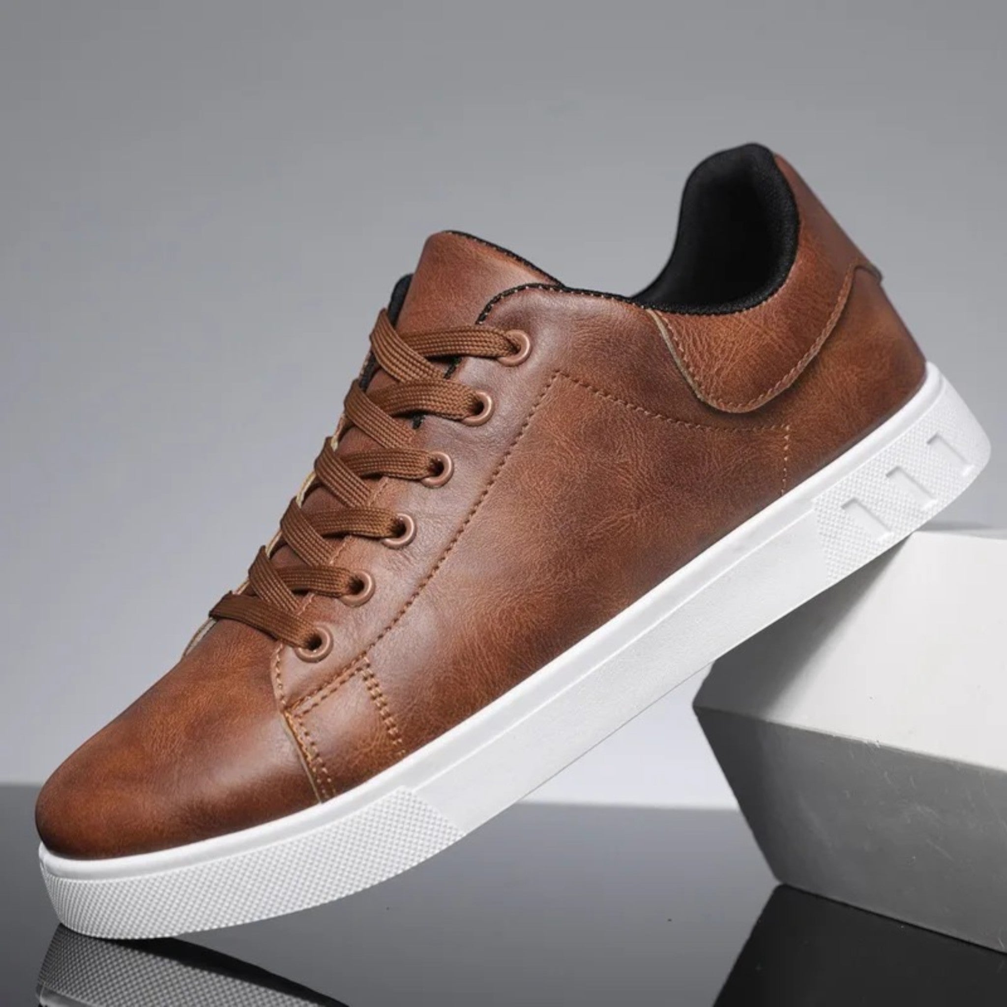 Dennis | Classic Sneakers Voor Heren | Stijlvol