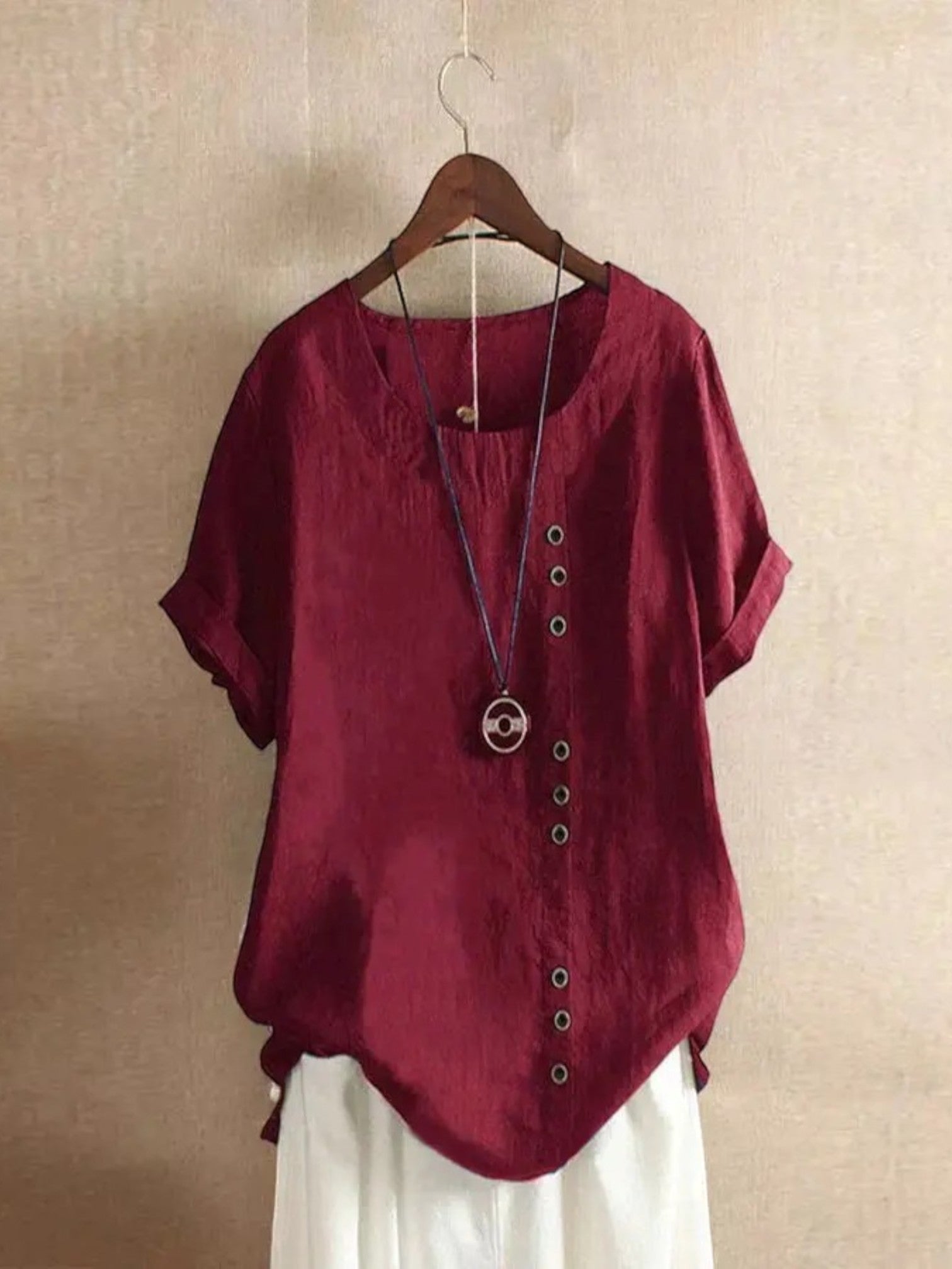 Liora | Zomerblouse Met Ronde Hals | Korte Mouwen