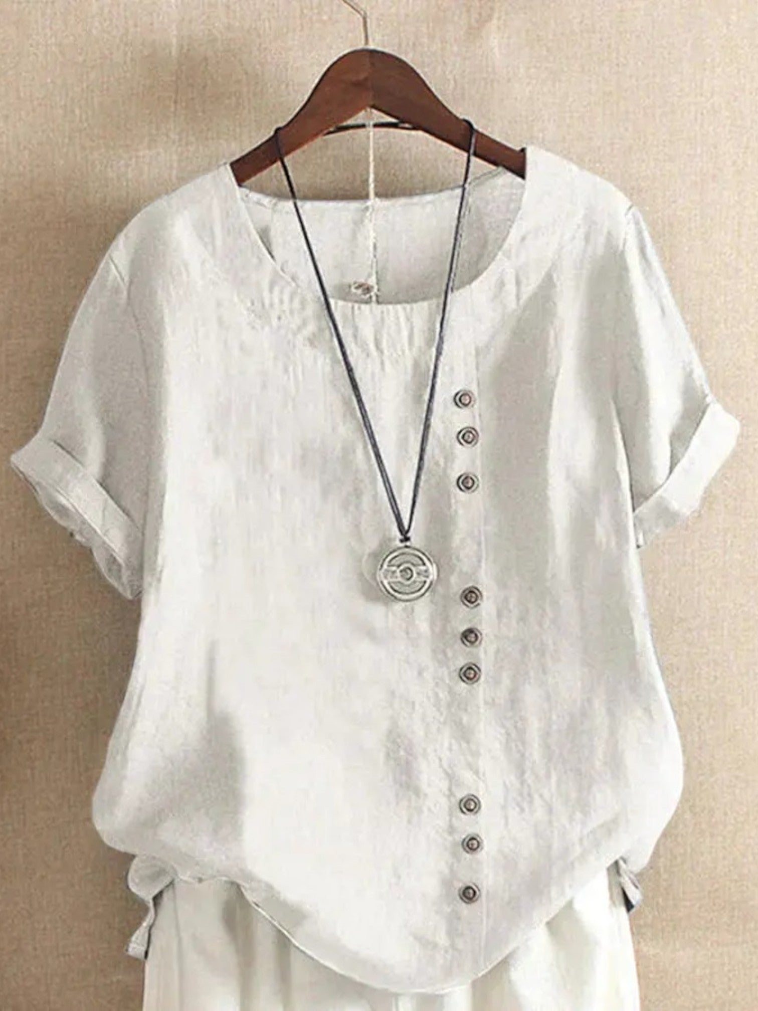 Liora | Zomerblouse Met Ronde Hals | Korte Mouwen