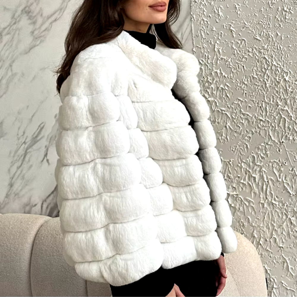 amelie-plush-faux-fur-coat-1.png