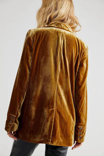 langarmeliger-knopf-samt-blazer-236349_400x_fc24e1e4-4868-4830-9d78-1dd24b20f534.webp