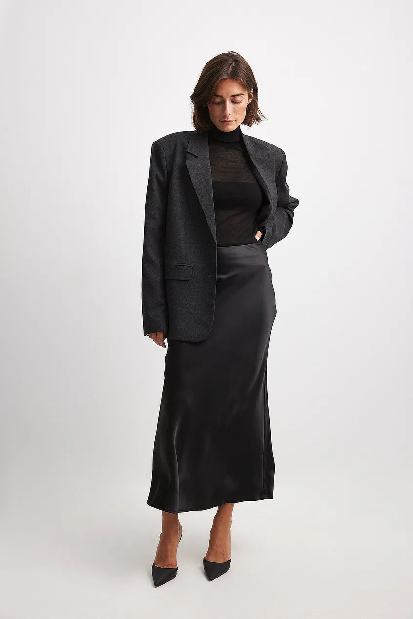 satin_midi_skirt_1594-000583-000283441_01c_9a6f8023-6a94-495e-8f71-c4cce5fe5feb.webp